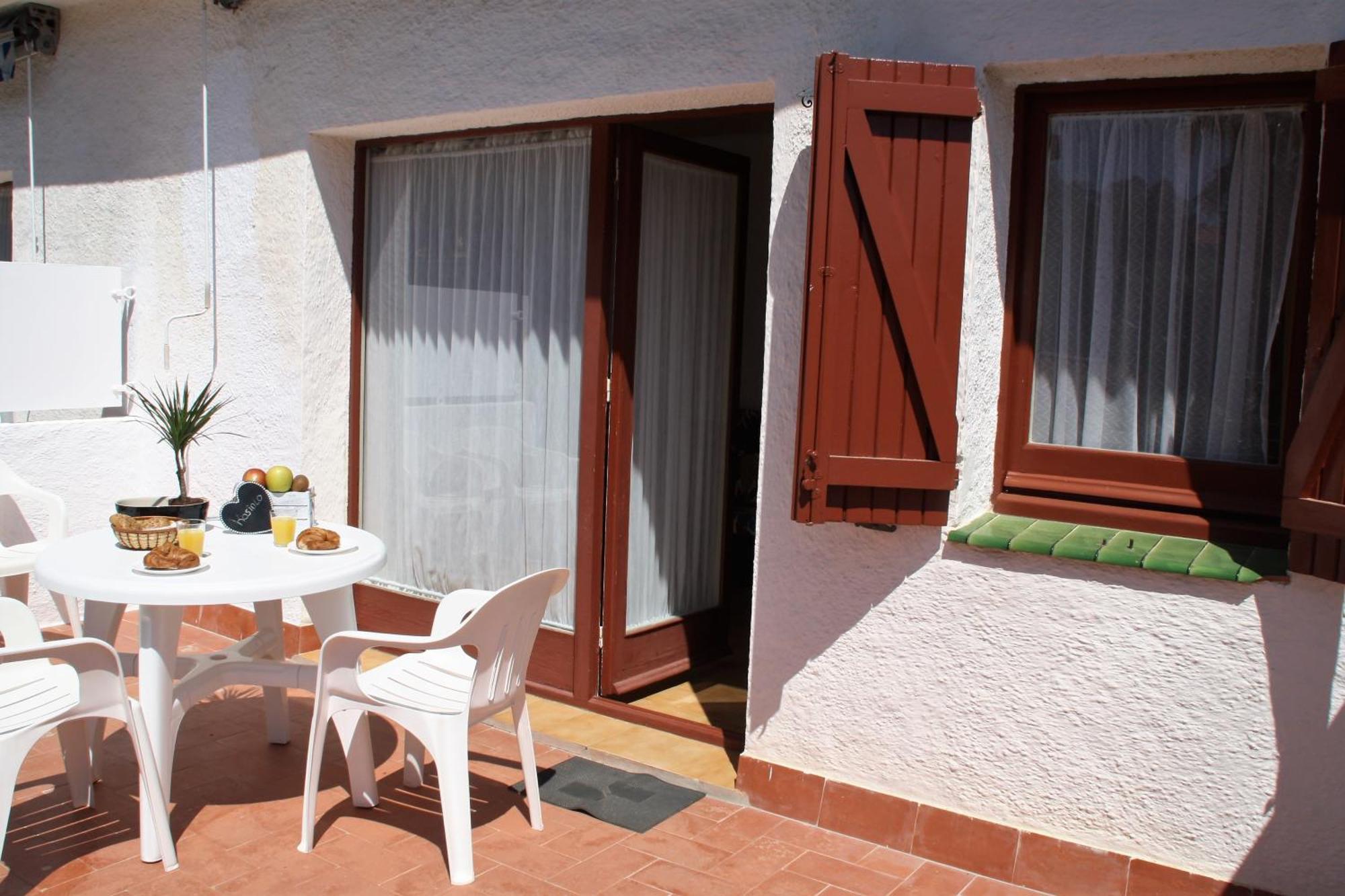 Apartaments Margarita Sabina Pinell Platja d'Aro Kültér fotó