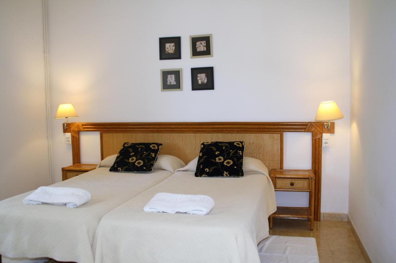 Apartaments Margarita Sabina Pinell Platja d'Aro Kültér fotó