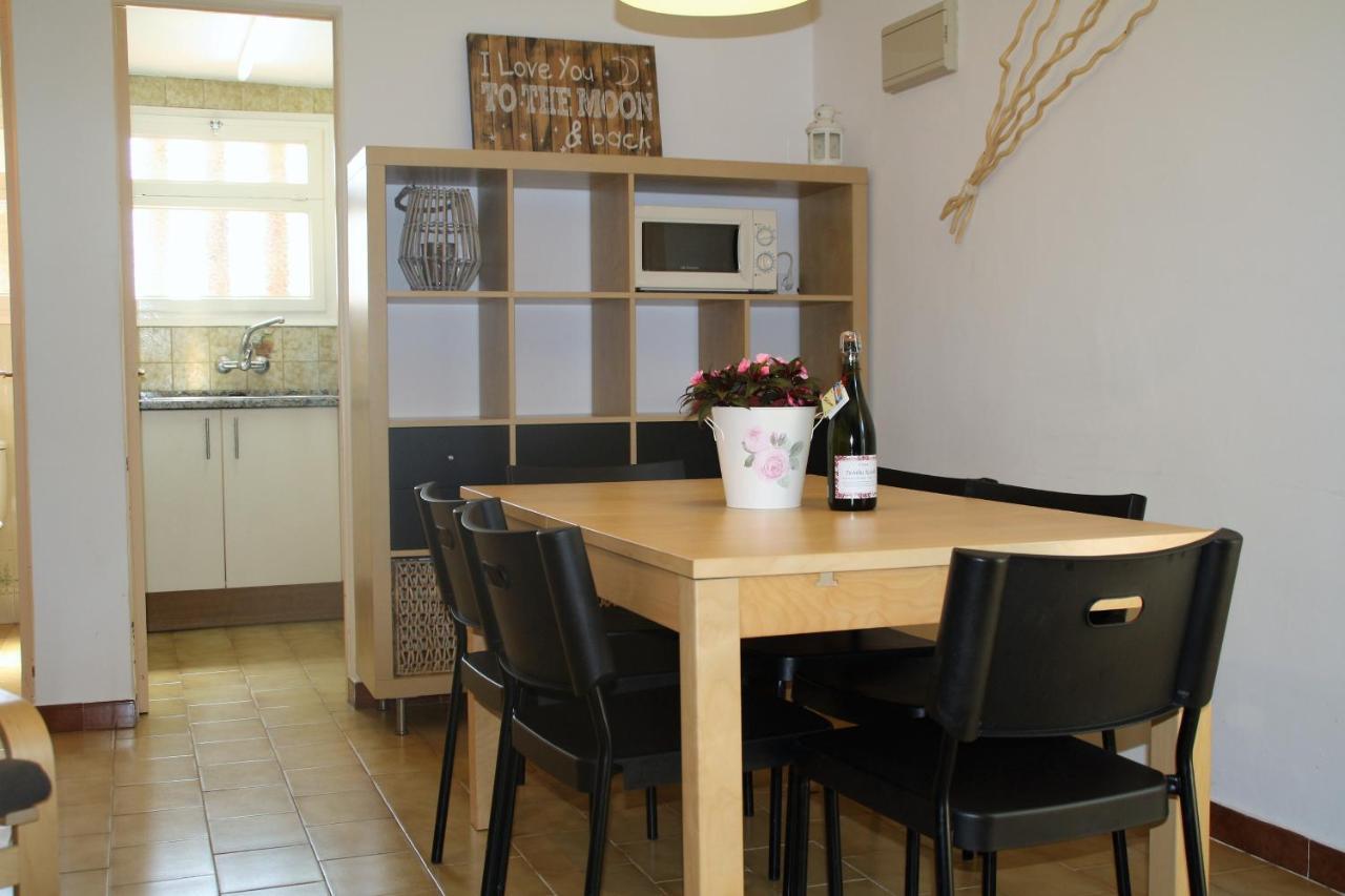 Apartaments Margarita Sabina Pinell Platja d'Aro Kültér fotó