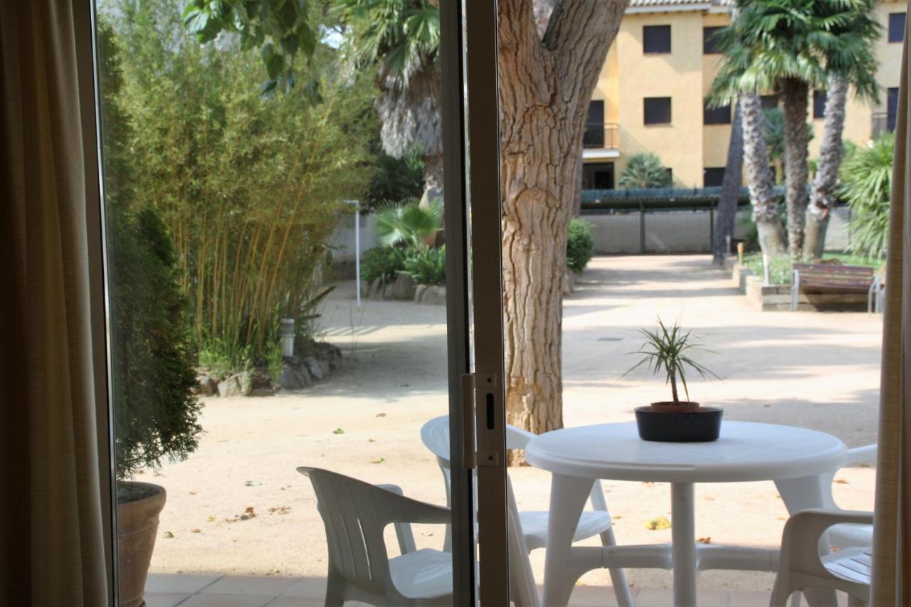 Apartaments Margarita Sabina Pinell Platja d'Aro Kültér fotó